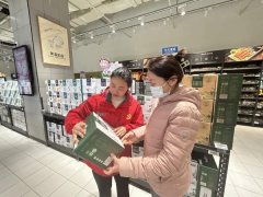 <b>蒙牛还成为国内首家且独一HMOs(2’-FL、LNnT及3’</b>